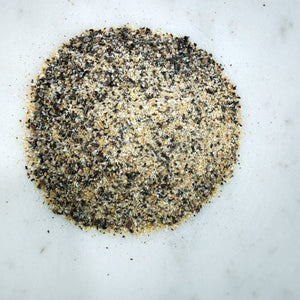 Casa Flake Roasted Garlic Pepper on a white background